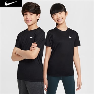 NIKE(ナイキ) スウッシュＴシャツ 男の子 女の子 キッズ 130cm-160cm(ブラック-130cm)