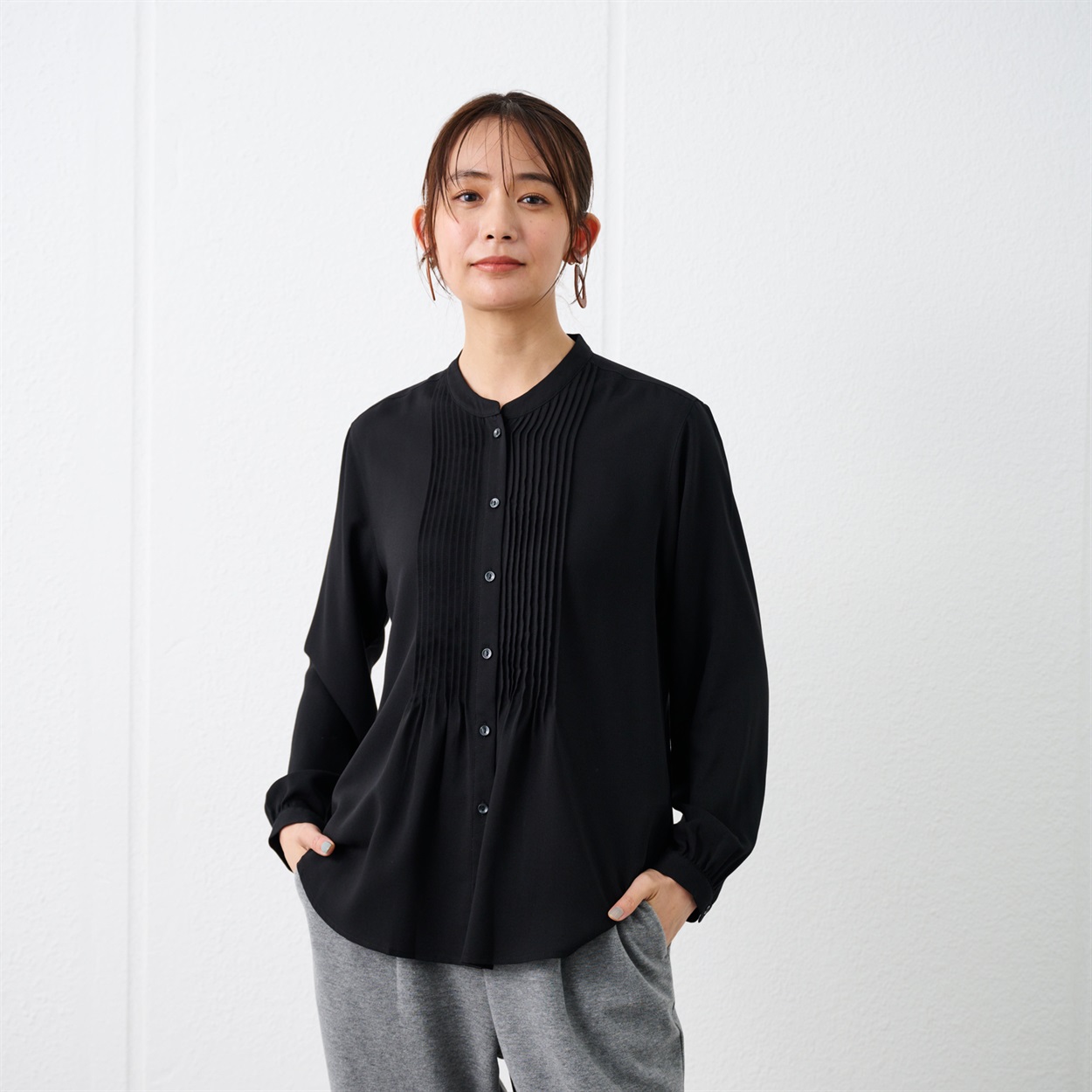 イチアンティークス ピンタックブラウス　ブラウン　新品22000円 イチアンティークス ピンタックブラウス ブラウン 新品22000円