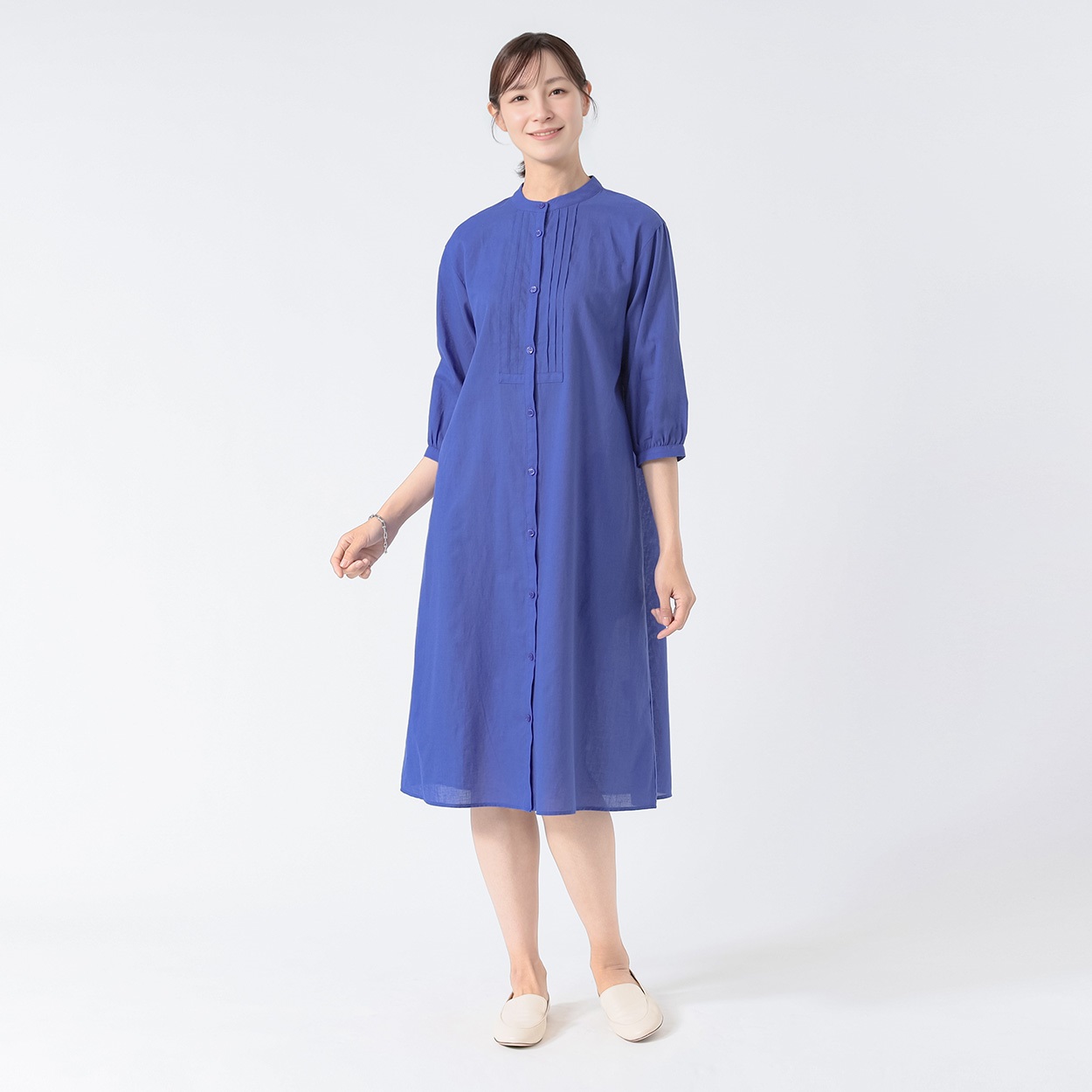 ワンです。 TVC(ティーヴィシー) 綿麻7分袖バンドカラーワンピース レディス