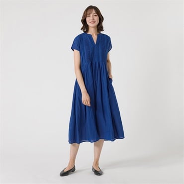 TVC(ティーヴィシー) レース刺繍ピンタックワンピース レディス(アオ-S)