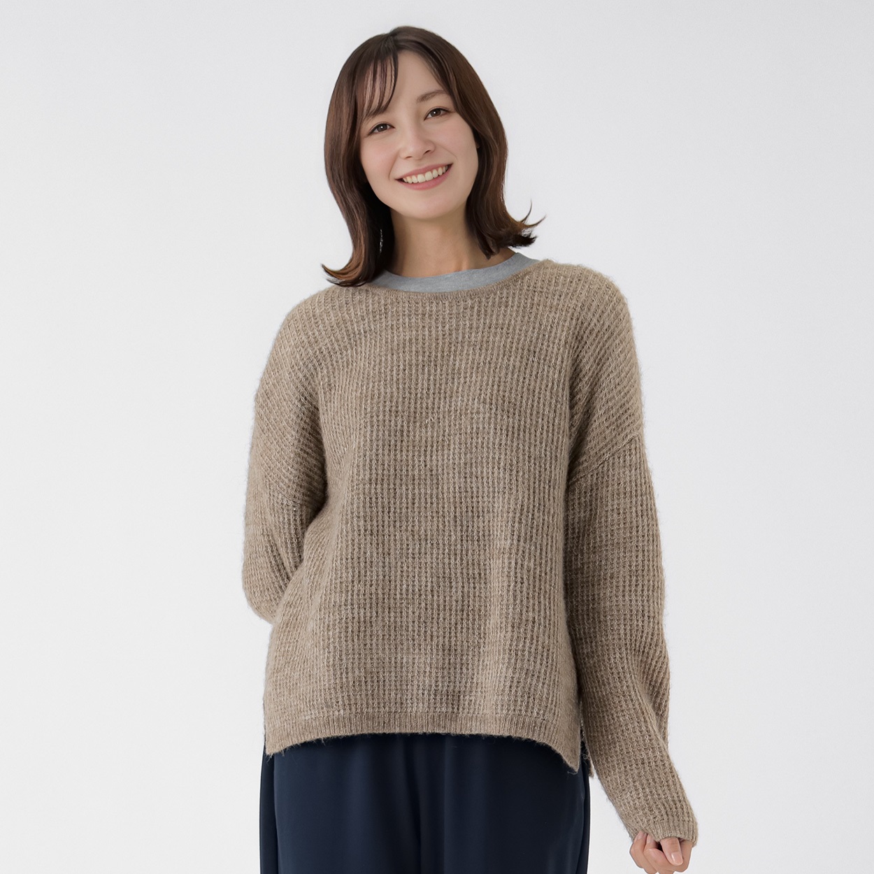 TVC(ティーヴィシー) 洗えるモヘヤライク透かし柄プルオーバー レディス(コイチャ-XL)
