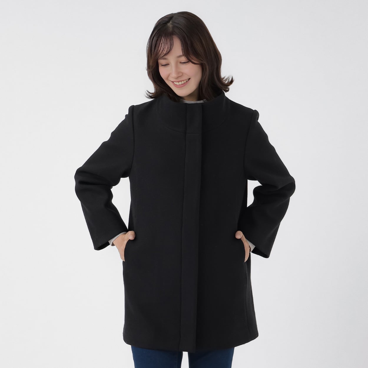 TVC(ティーヴィシー) フェイクウールスタンドカラーコート レディス(クロ-L)