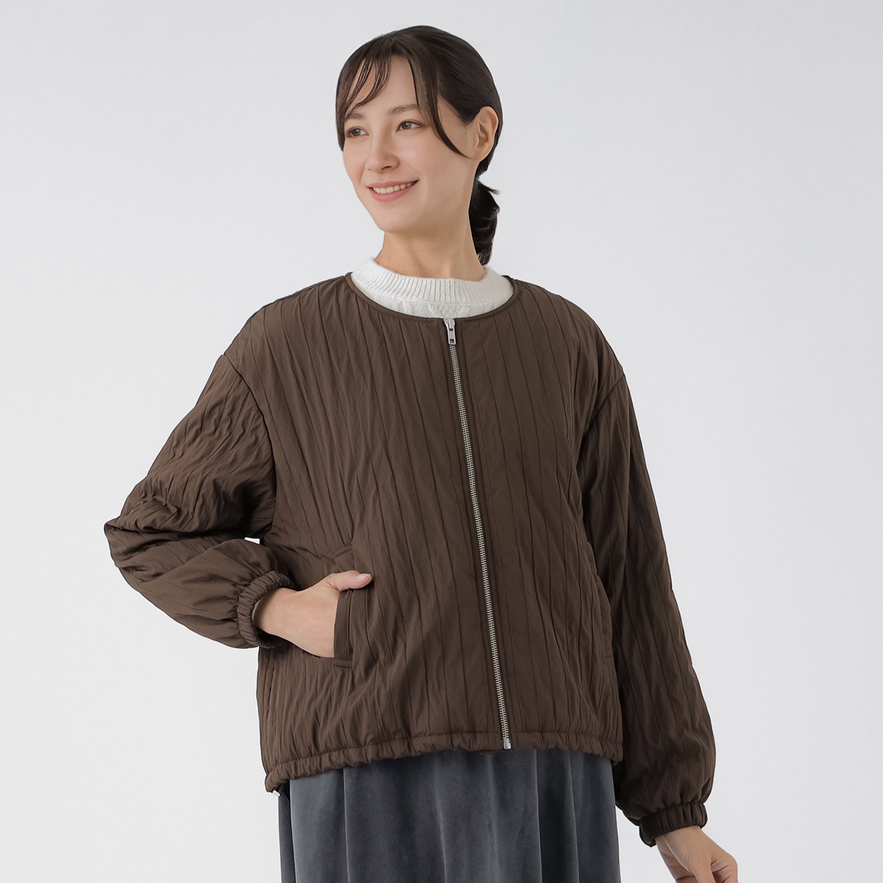 TVC(ティーヴィシー) 薄中綿ノーカラーブルゾン レディス(コイチャ-XL)
