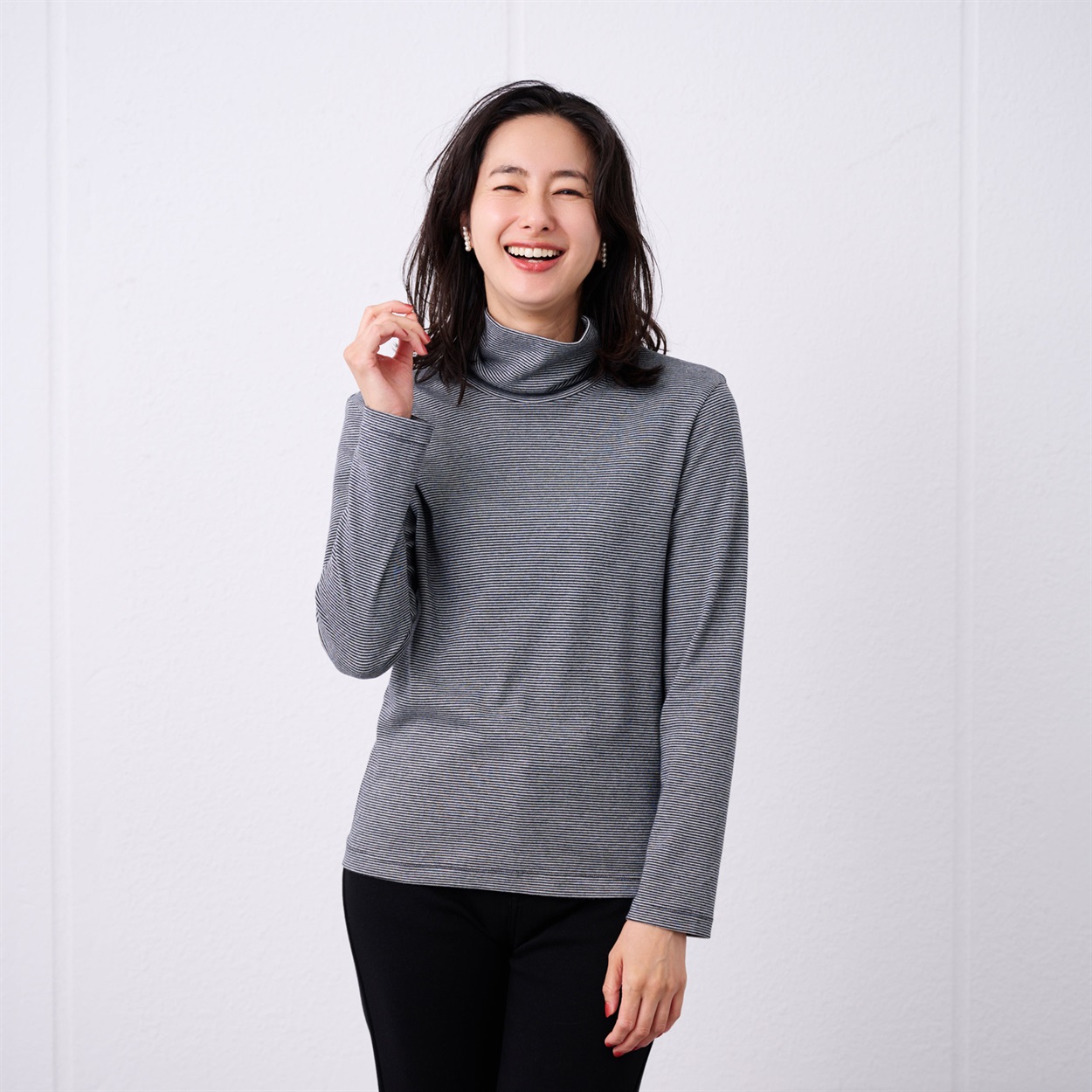 TVC(ティーヴィシー) コットン100起毛 タートルネック長袖Tシャツ