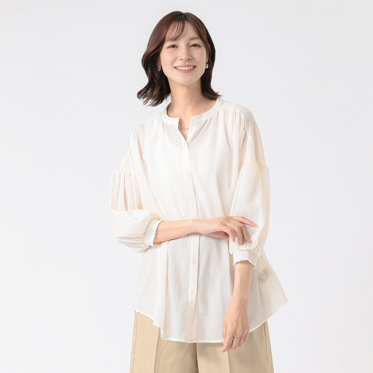 yoli コットンチュニック　3/14までの出品 TVC(ティーヴィシー) コットンボイル7分袖バンドカラーチュニック
