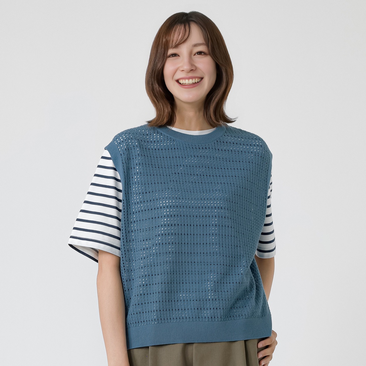 TVC(ティーヴィシー) 洗えるメッシュクルーネックニットベスト