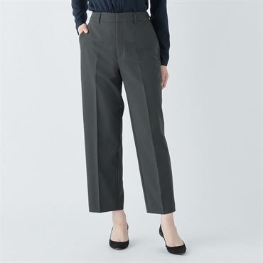 美品　EMMA JAMES エマジェイムス　L-LL  グレー　リクルートスーツ 美品 EMMA JAMES エマジェイムス L-LL グレー リクルートスーツ