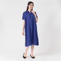 衿元ギャザーリボン付Aラインワンピース 接触冷感素材 レディス EMMA JAMES(エマジェイムス) 262EM479CT(アオ-M)