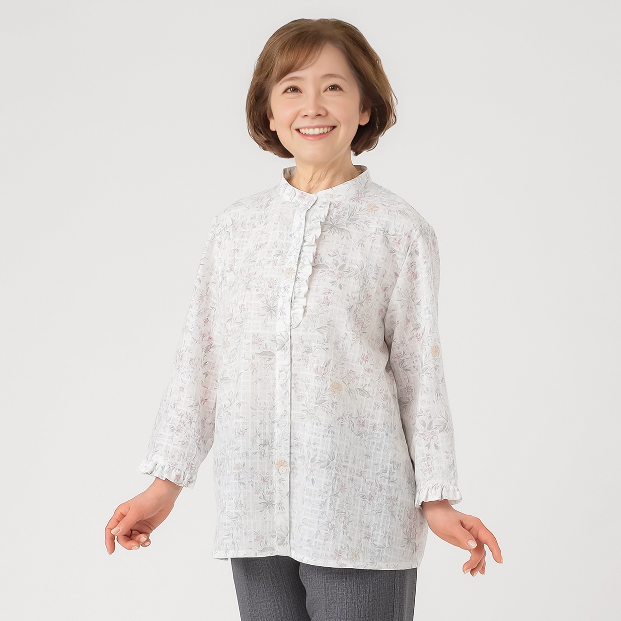 さらふわりシャツ 小花プリント 7分袖 レディス 着楽美(きらび) FU-5985(シロ-XL)