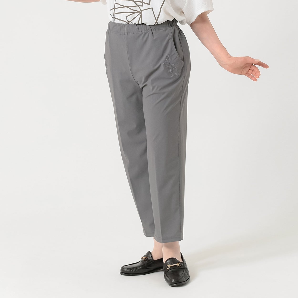 パンツ 55丈 極薄ポケット刺繡 レディス 着楽美(きらび) KO6S75433-05E(ウスグレー-L)