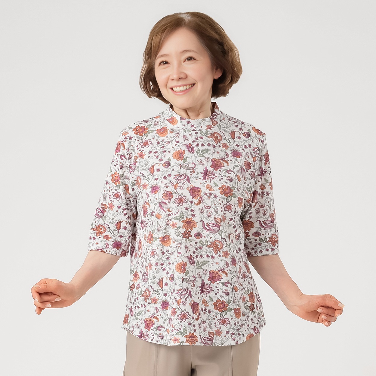カットソー 小花柄 強燃糸使用 5分袖ハイネック レディス 着楽美(きら