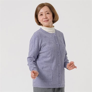 もちもちニット 丸首カーデ 刺繡いり レディス 着楽美(きらび) IN-261944Y