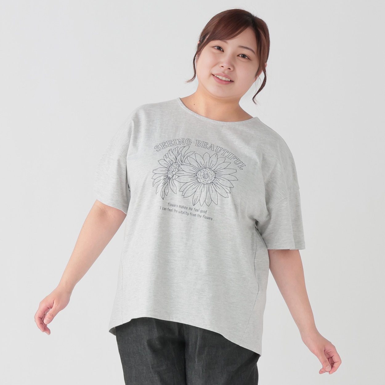 Kaonカオン　新品未使用タグ付き　半袖カットソー　サイズS 春夏　胸元リボン 高身長 汗染みしにくい綿100％オーバーサイズ5分袖カットソー