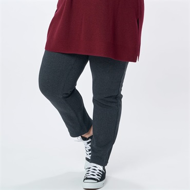 期間限定お値引き❣️NOA NOA ラニパンツ Mサイズ　美品 期間限定お値引き❣️NOA NOA ラニパンツ Mサイズ 美品 - メルカリ