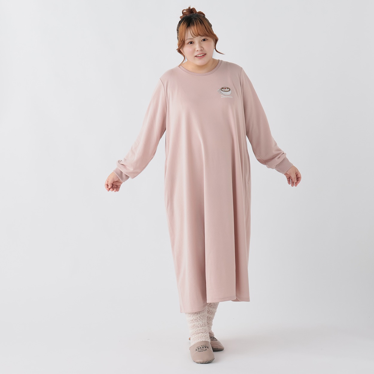 未使用 foufou 23SS マカロニヤーンミニマルワンピース MOGMOGプリントワンピース レディス ぽっちゃりサイズのnoannu