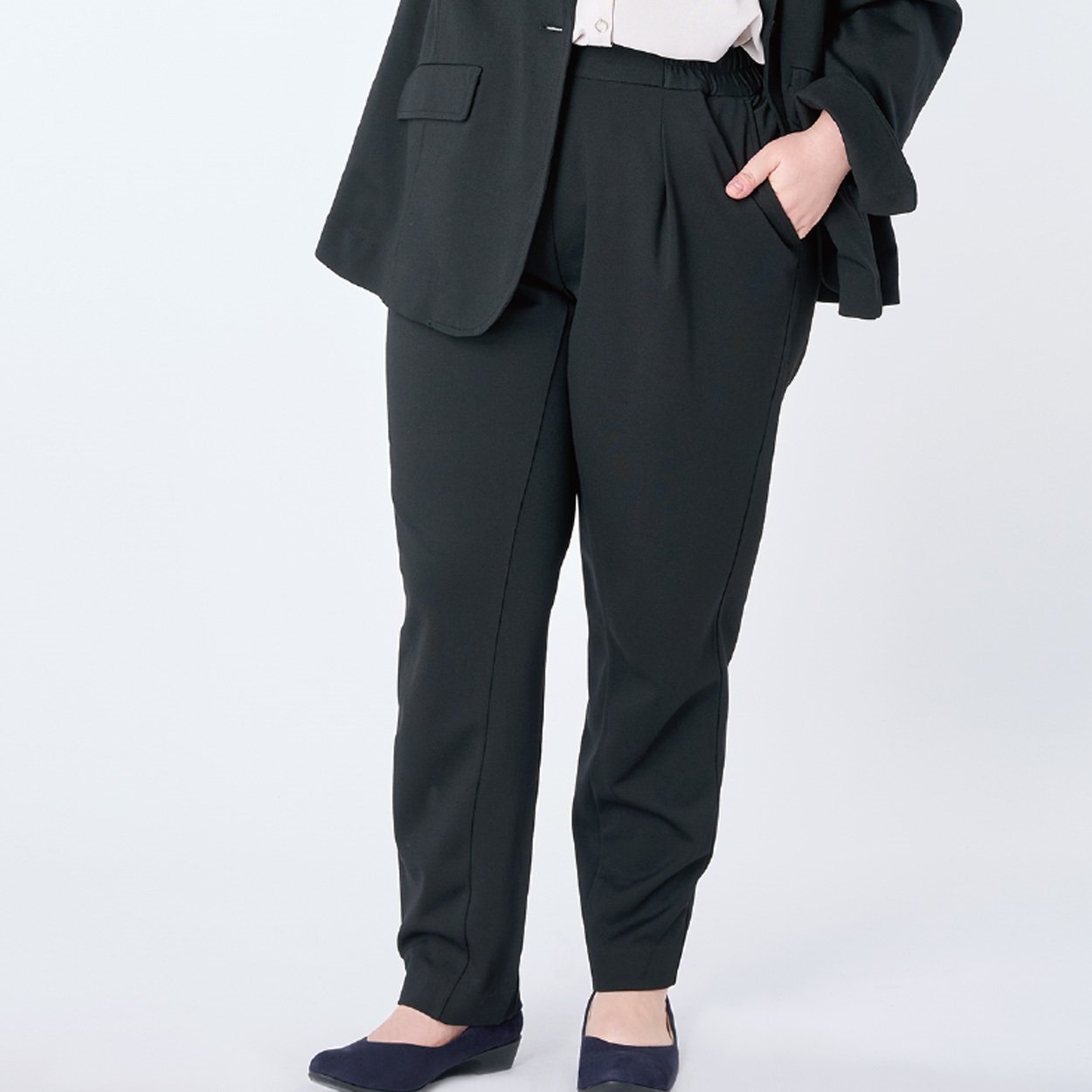 股ずれ軽減ポンチテーパードパンツ レディス 大きいサイズ