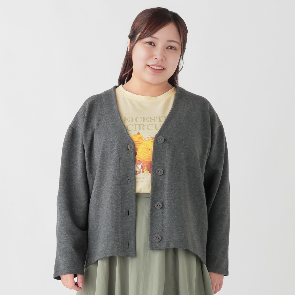 matsubara tsumugi × noannu＊刻印ボタンV首カーディガン レディス