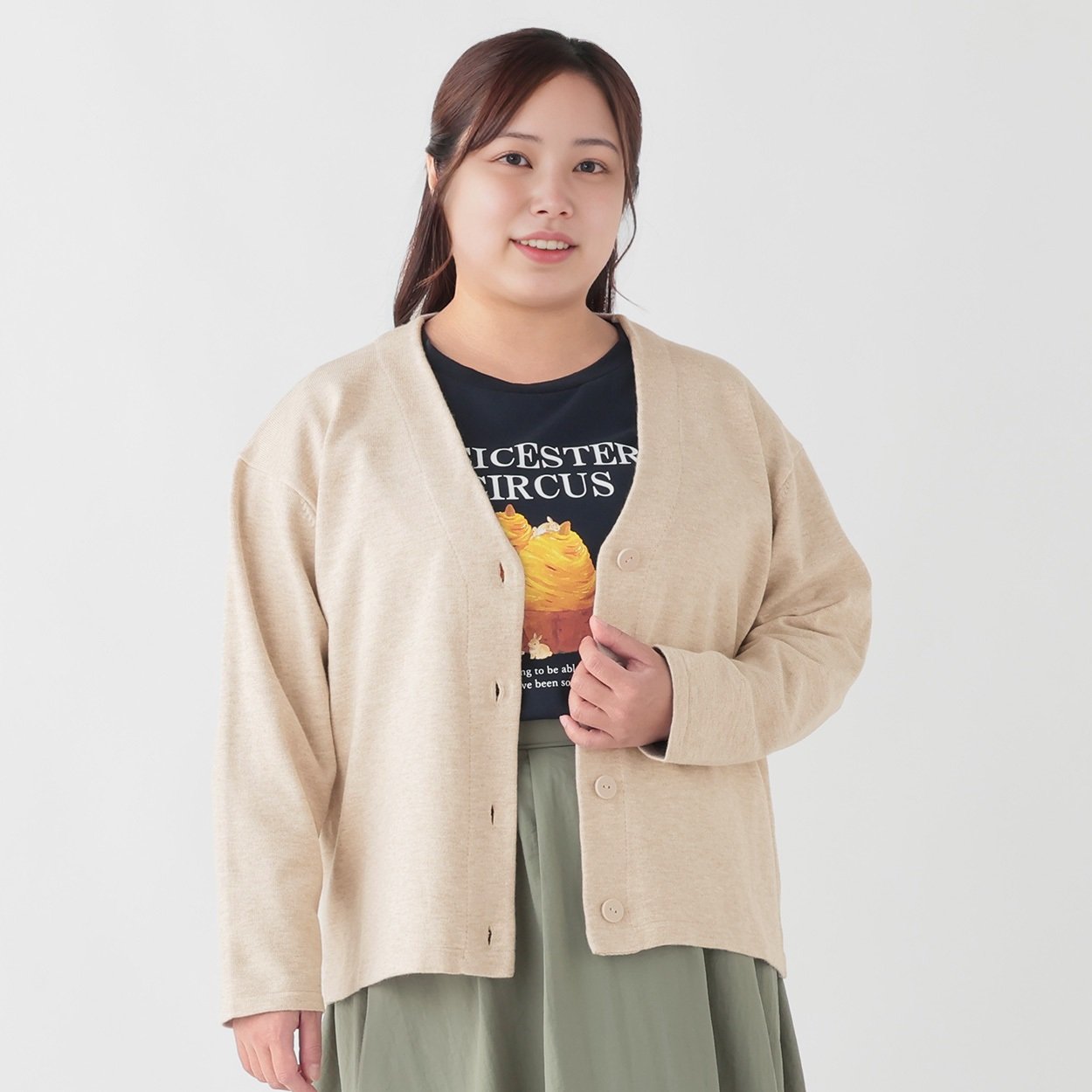 matsubara tsumugi × noannu＊刻印ボタンV首カーディガン レディス