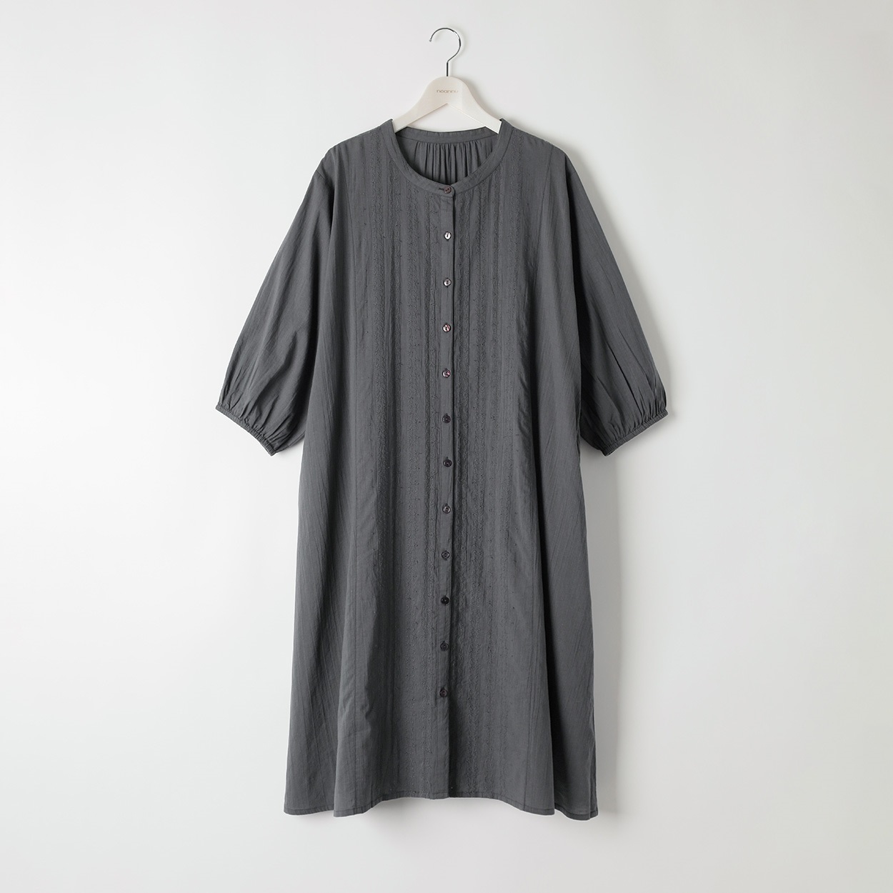 綿刺繍使いワンピース レディス 大きいサイズ noannu 315-3691-26(チャコ－ルグレ－-3L)