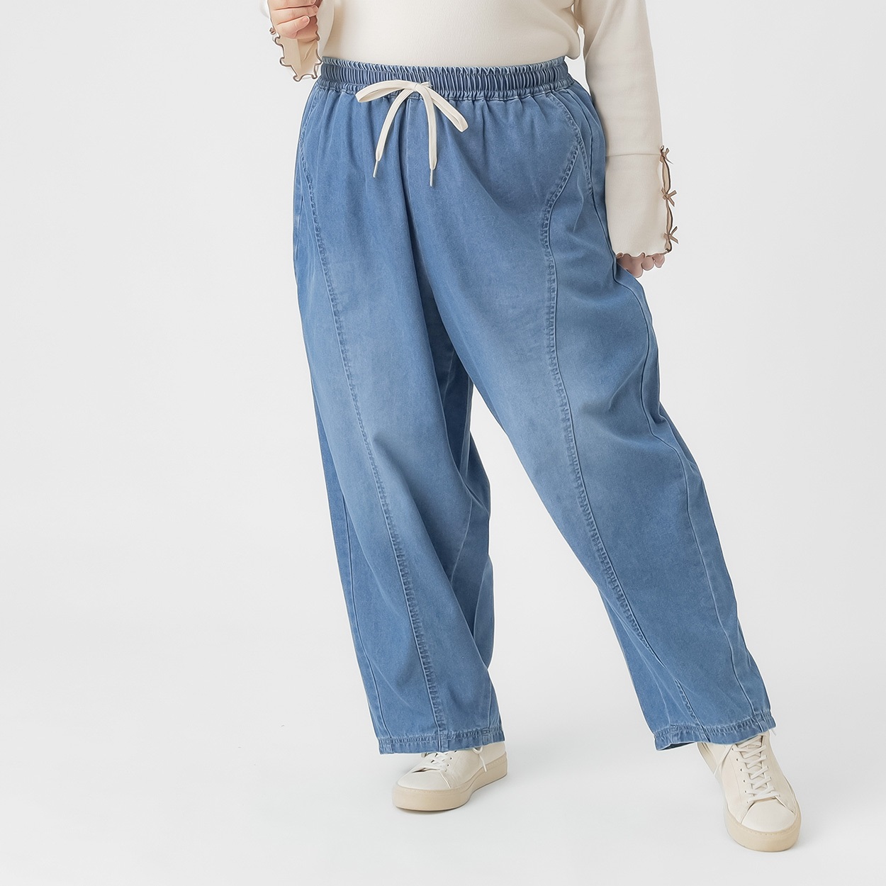 韓国っぽガーリー＊カーブデニムパンツ レディス ぽっちゃりサイズの