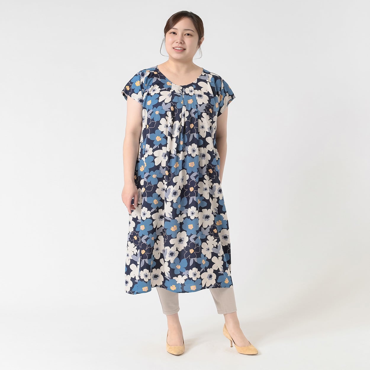 レーヨン前タックワンピース レディス 大きいサイズ noannu 315-5692-26(花柄ネイビー-5L)