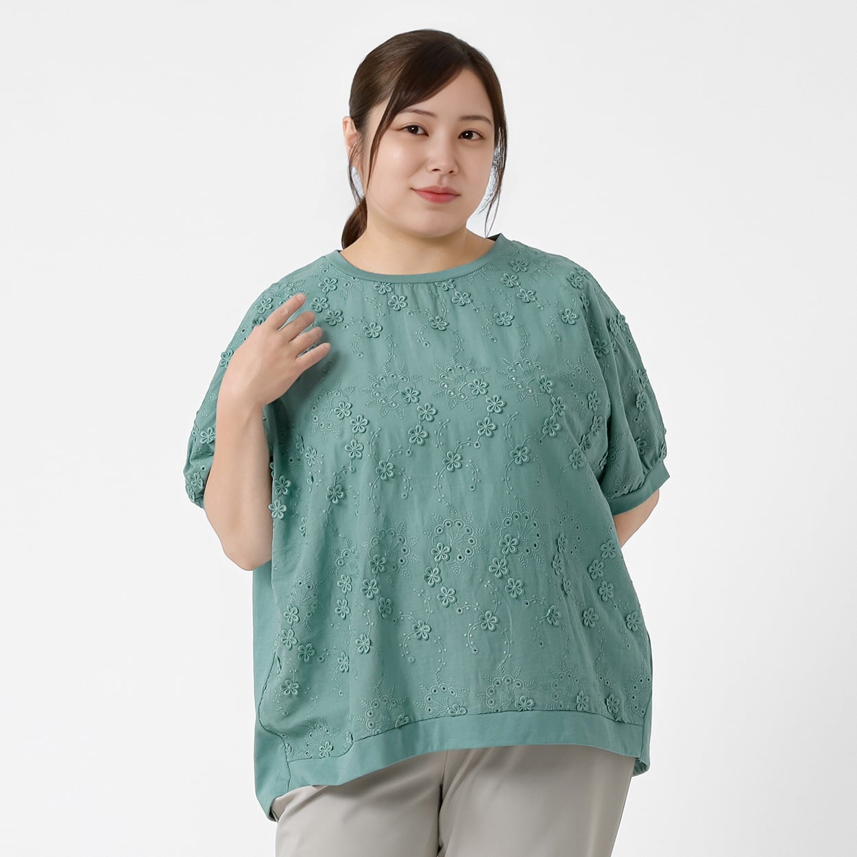 ＊ICE TOUCH＊前身3D刺繍切り替えトップス レディス 大きいサイズ noannu 363503(グリーン-4L)