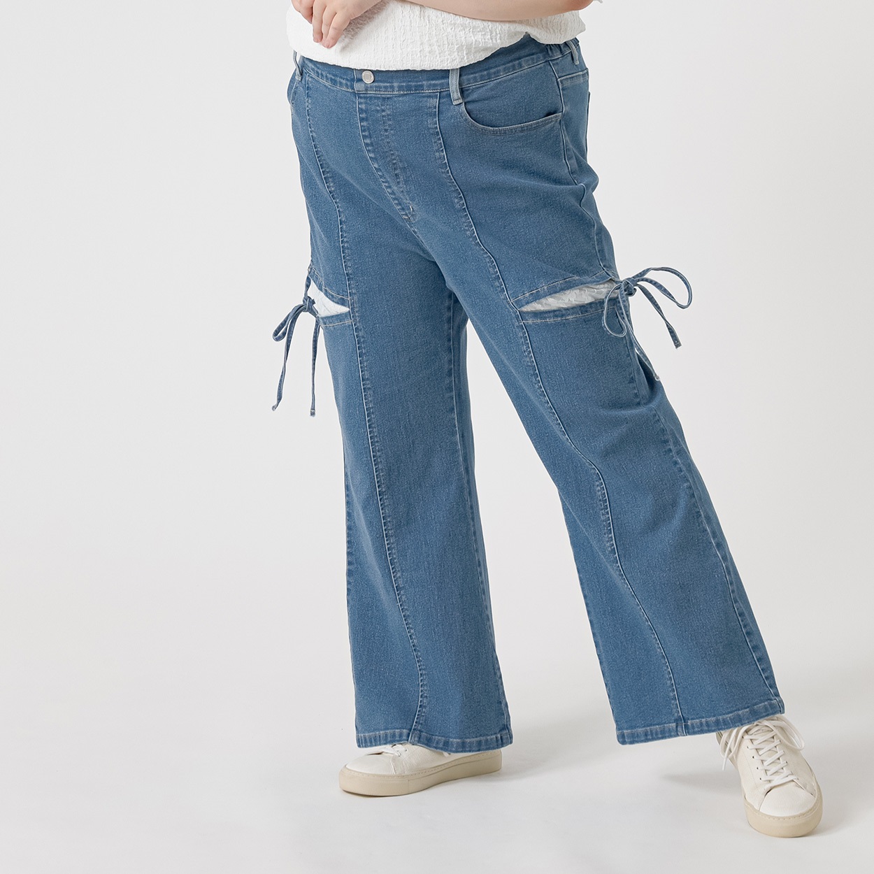 ＊K-style＊デニム脇リボンレースフレアパンツ レディス ぽっちゃりサイズのnoannu 336826(サックス-LL)
