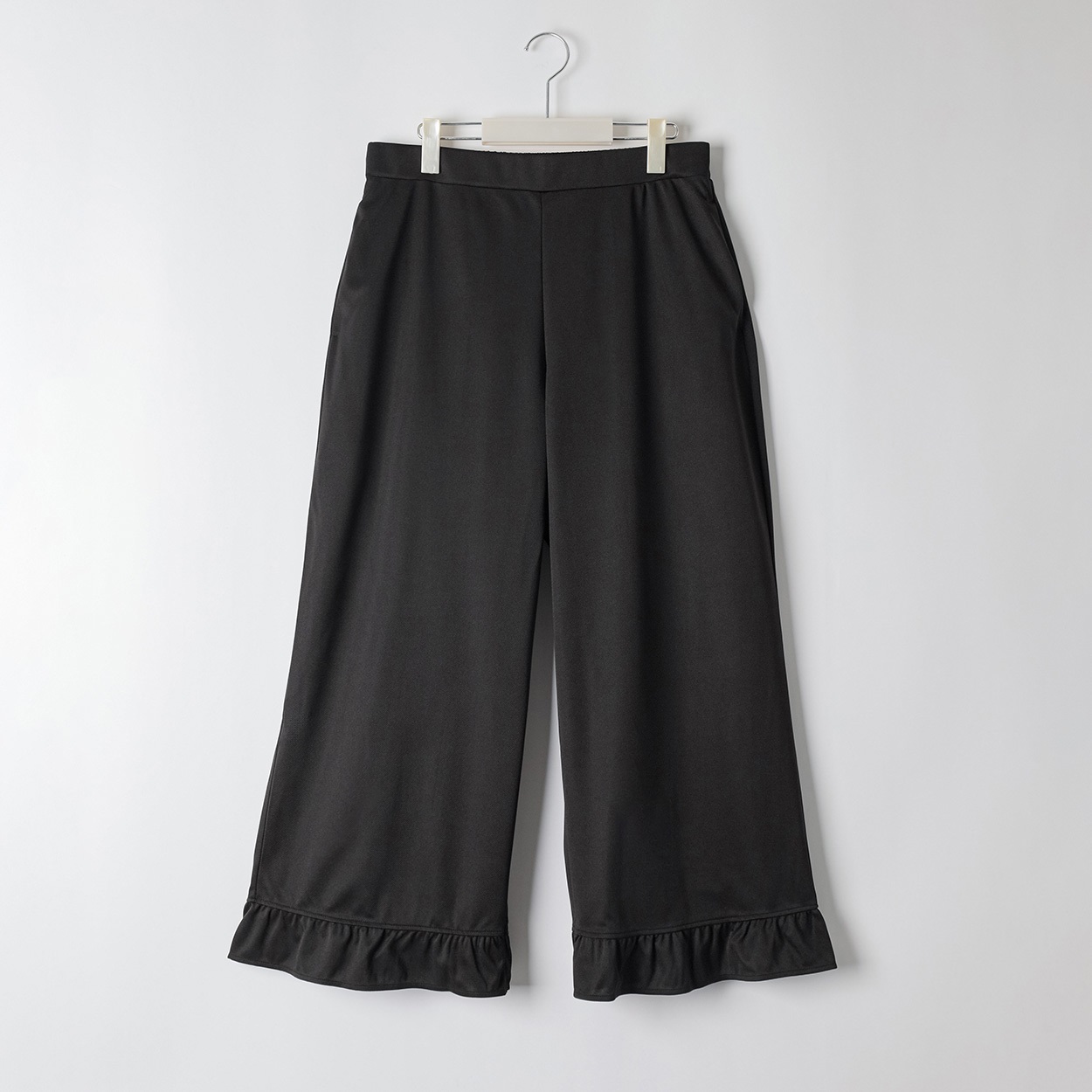 ＊K-style＊カットツイル裾フリルパンツ レディス ぽっちゃりサイズのnoannu 336890(ブラック-5L)