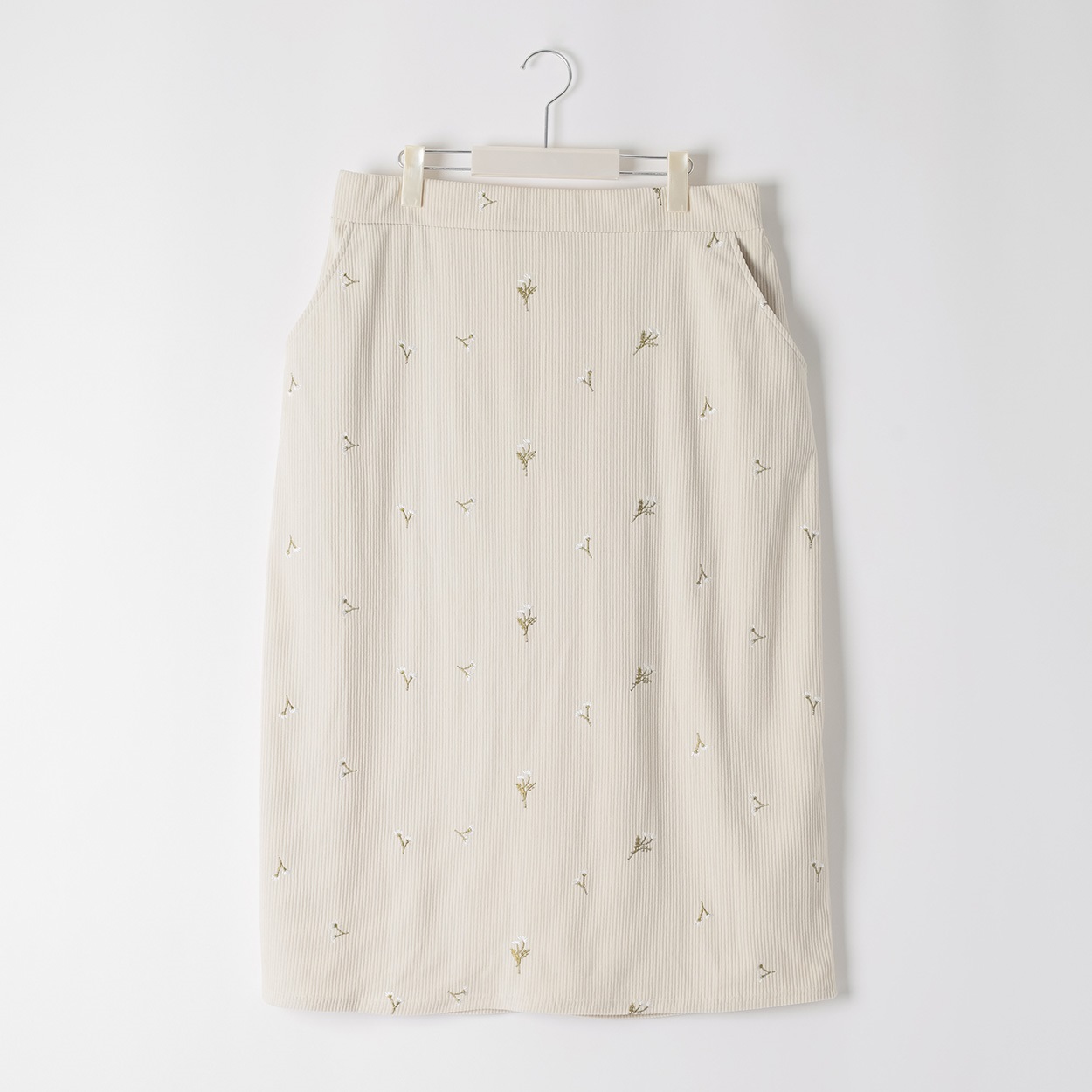 ＊K-style＊花刺繍カットコールスカート レディス ぽっちゃりサイズのnoannu 336941(アイボリー-4L)