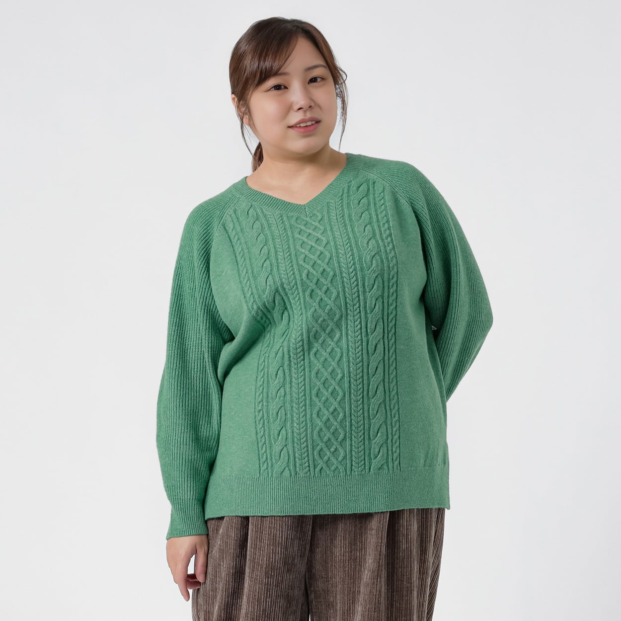 ＊ライン美＊Vネックケーブルニット レディス 大きいサイズ noannu 691085(ライトグリーン-5L)