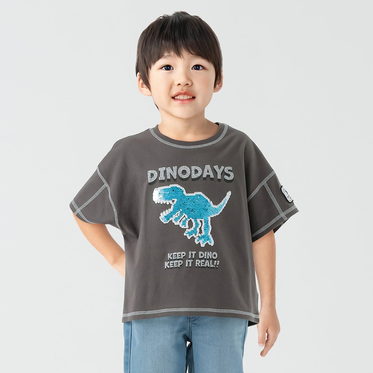 天竺テラノザウルススパンコールTシャツ 男の子 キッズ 100cm-130cm(チャコ－ルグレ－-120cm)