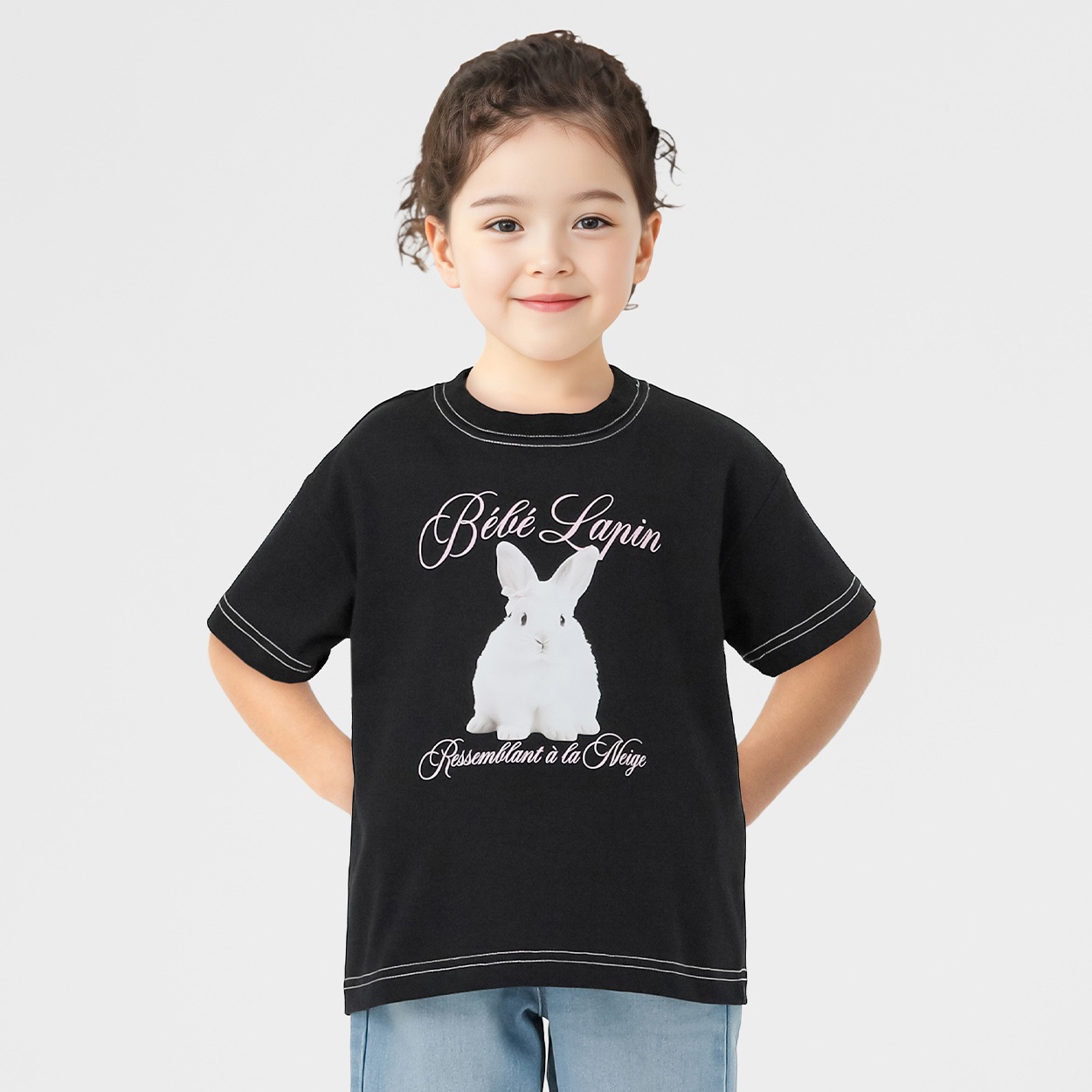 ウサギ転写Ｔシャツ 女の子 キッズ 100cm-130cm(ブラック-110cm)