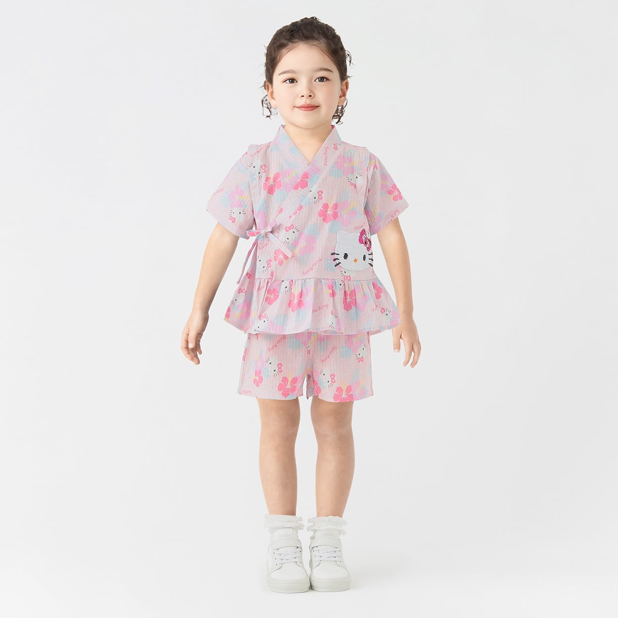 ハローキティ スパンコール甚平 女の子 キッズ 100cm-130cm(ピンク-100cm)