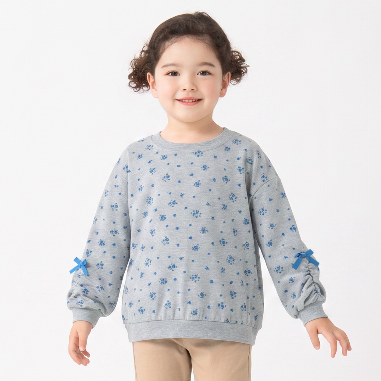衿ヨレにくい天竺総柄リボントレーナー キッズ 女の子 110cm-130cm(ブルー-120cm)