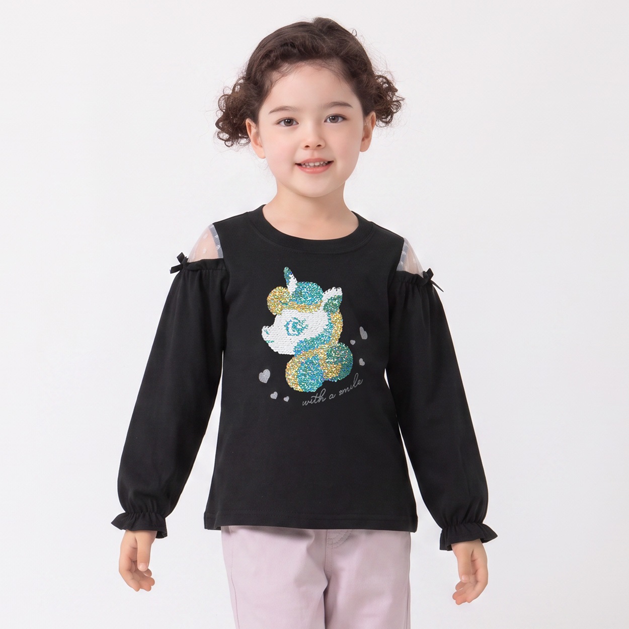 衿ヨレにくい天竺ユニコーン顔スパンコール刺繡長袖Tシャツ キッズ 女の子 100cm-130cm(ブラック-100cm)