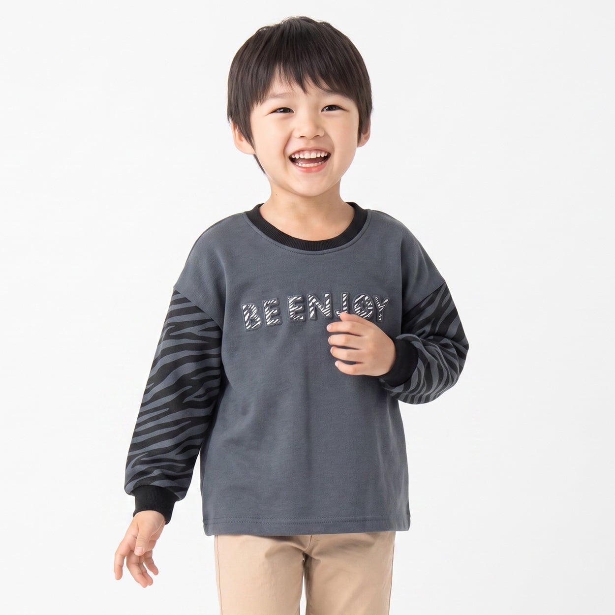 裏毛袖ゼブラエンボストレーナー キッズ 男の子 100cm-130cm(チャコールグレー-130cm)