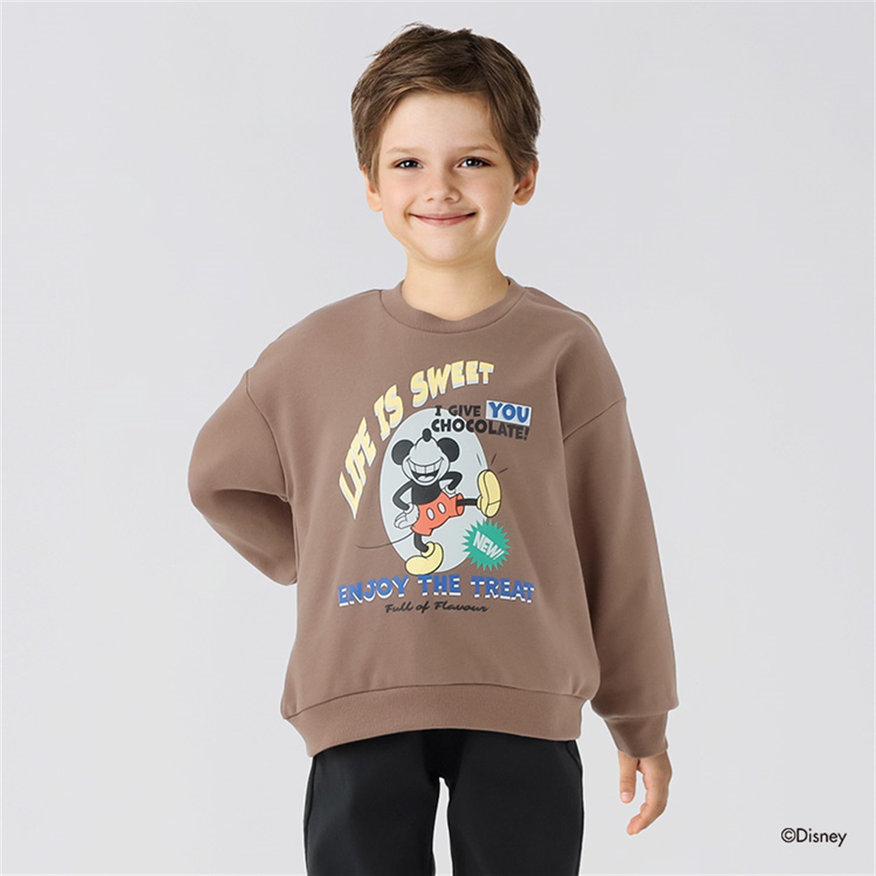 Disney ミッキー/ポーズプリントトレーナー 男の子 キッズ 100cm-130cm