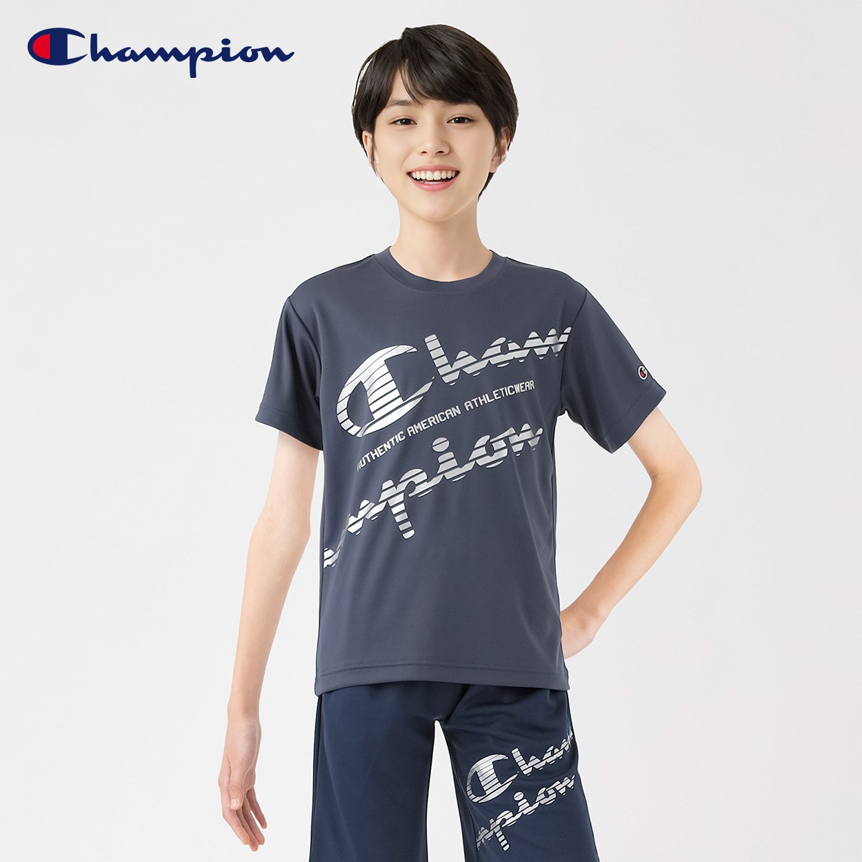 Champion チャンピオン光沢プリント半袖Tシャツ 男の子 キッズ 130cm