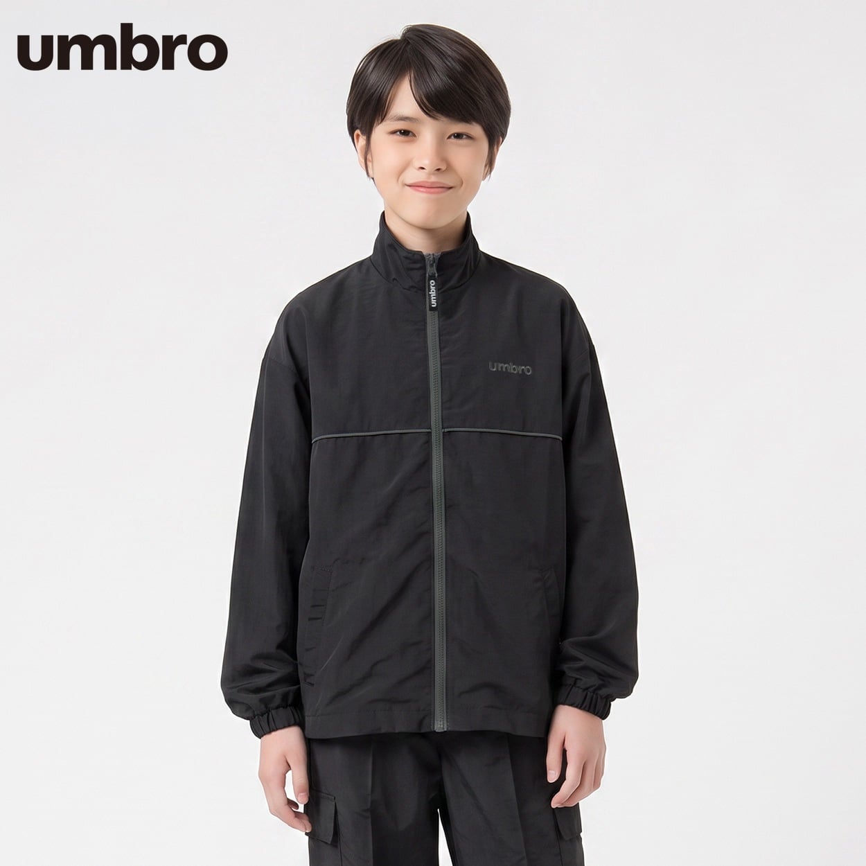 UMBRO(アンブロ) ナイロンフルジップジャケット キッズ 男の子 130cm-160cm(ブラック-150cm)