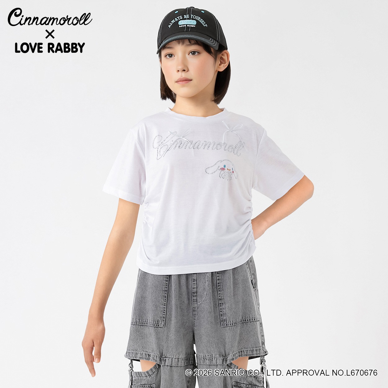 ラブラビ ＜シナモロール＞コラボＴシャツ 女の子 キッズ 130cm-160cm(ホワイト-130cm)