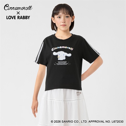 LOVERABBY(ラブラビ) 〈シナモロール〉袖レーステープＴシャツ キッズ 女の子 130cm-160cm(ブラック-130cm)