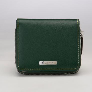 コンパクトでかさばらない 緑の2つ折りファスナー財布 レディス ミドリ