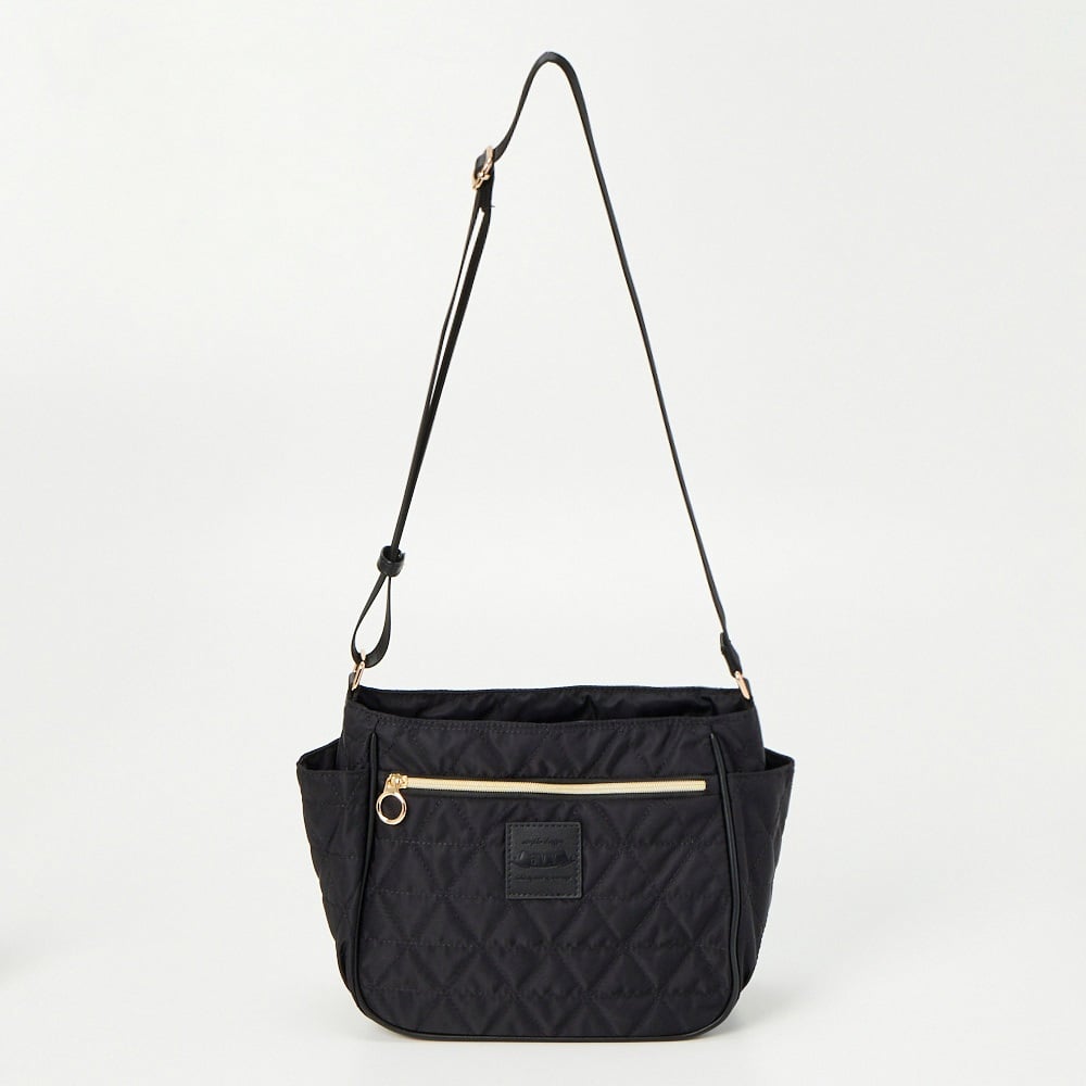 a.v.v ショルダーバッグ アー・ヴェ・ヴェ(a.v.v) ショルダーバッグ