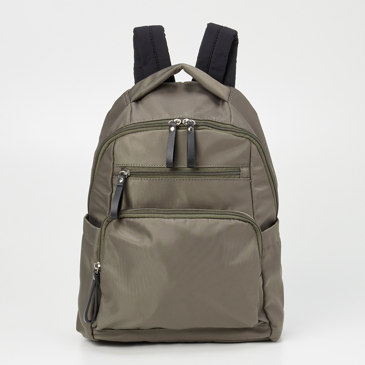 接触冷感ラウンドポケットリュック | イオンスタイルオンライン 衣料品