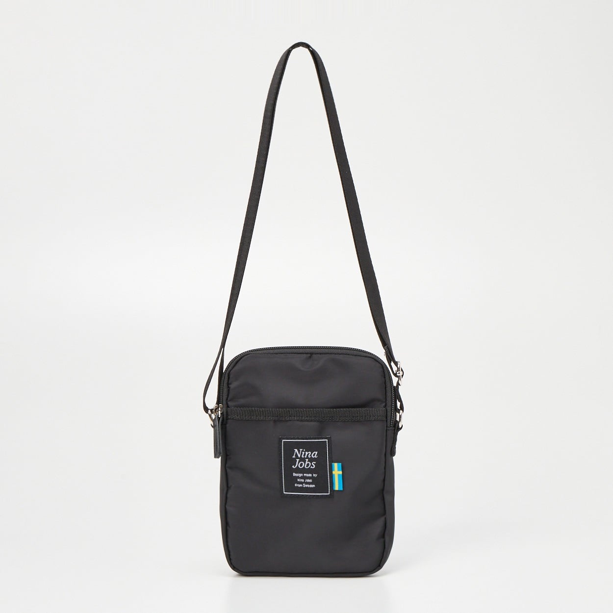 Nina Jobs(ニーナ・ヨブス) 撥水ナイロンラウンドファスナーショルダー
