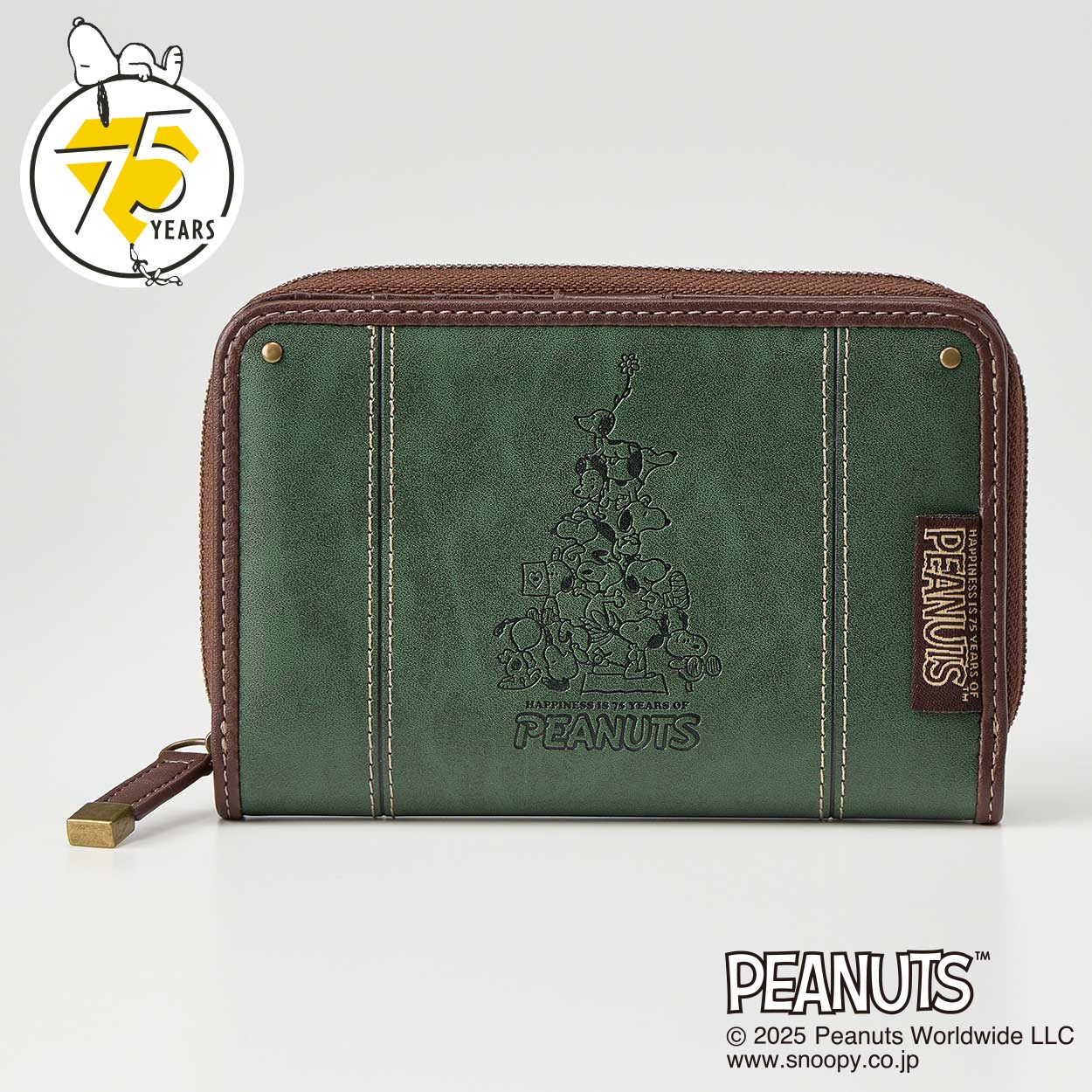 ピーナッツ（PEANUTS）75周年アート型押しラウンドファスナー折財布