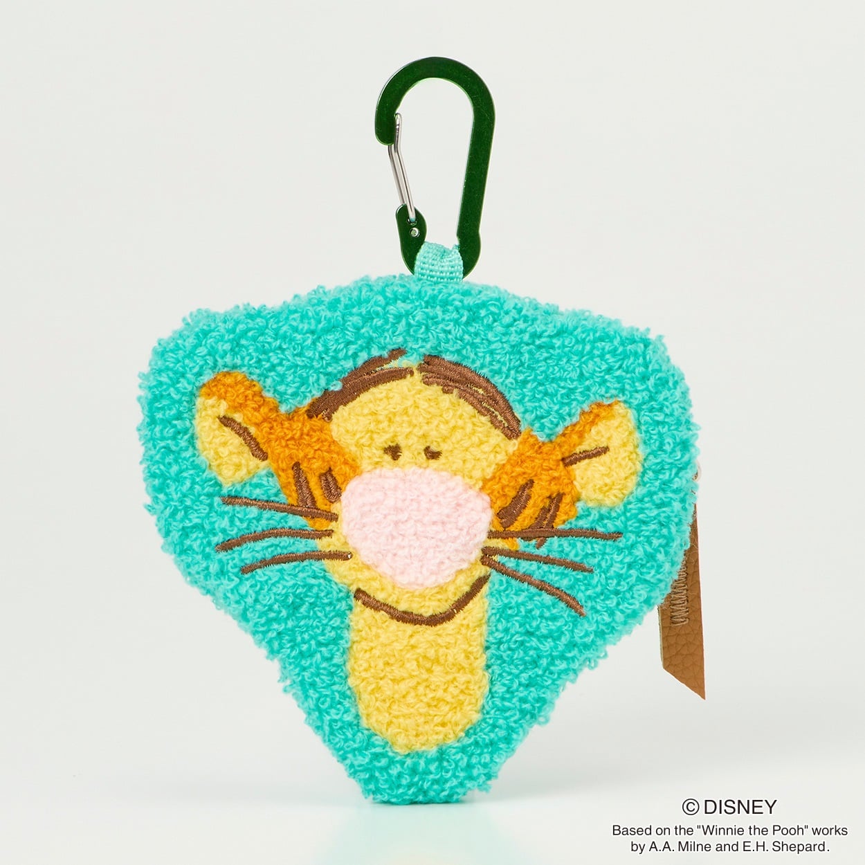 DISNEY Pooh ティガー さがら刺繍ダイカットコインケース(ミドリ-フリー)