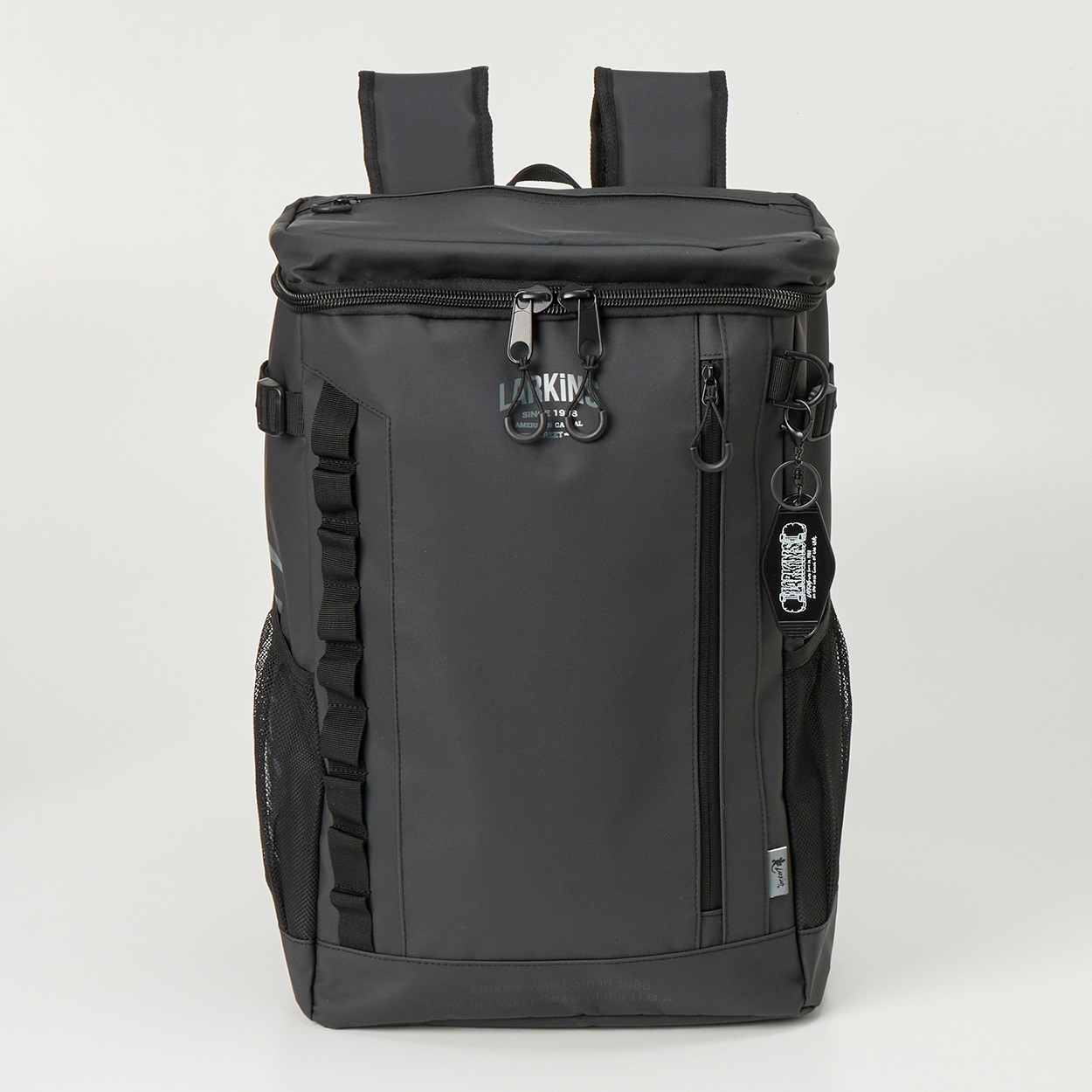 新品未使用　LARKINSラーキンスリュック LARKINS（ラーキンス） リュック ボックス型 リュックサック 大容量