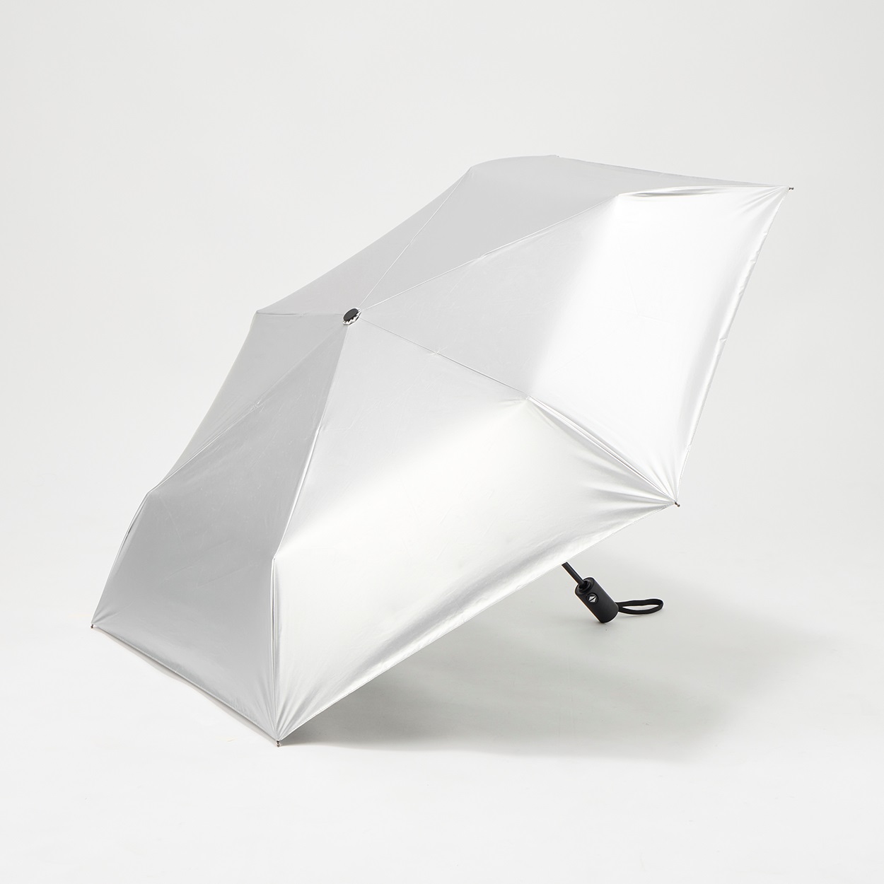 トップバリュ(TOPVALU) 折傘 自動開閉 晴雨兼用傘 メンズ(ギン-58CM)