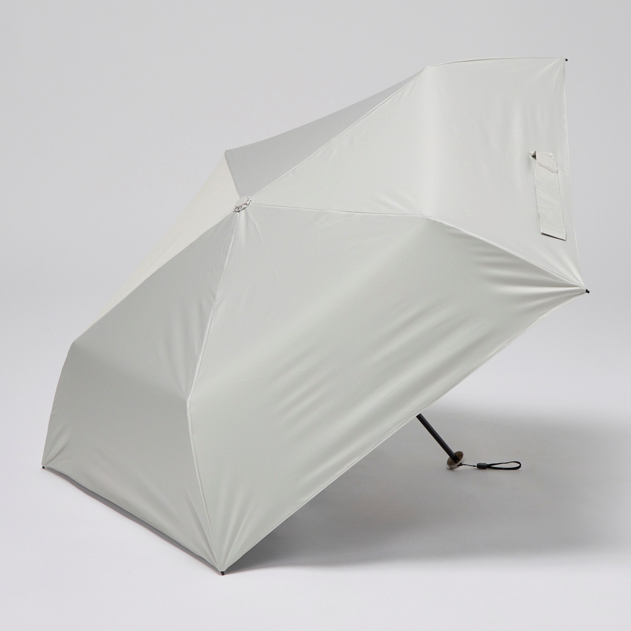☁️専用 折傘 晴雨兼用 NUV Air60 ユニセックス | イオンスタイルオンライン